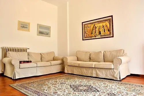 Couette-café Florinda B&B Viareggio Italie